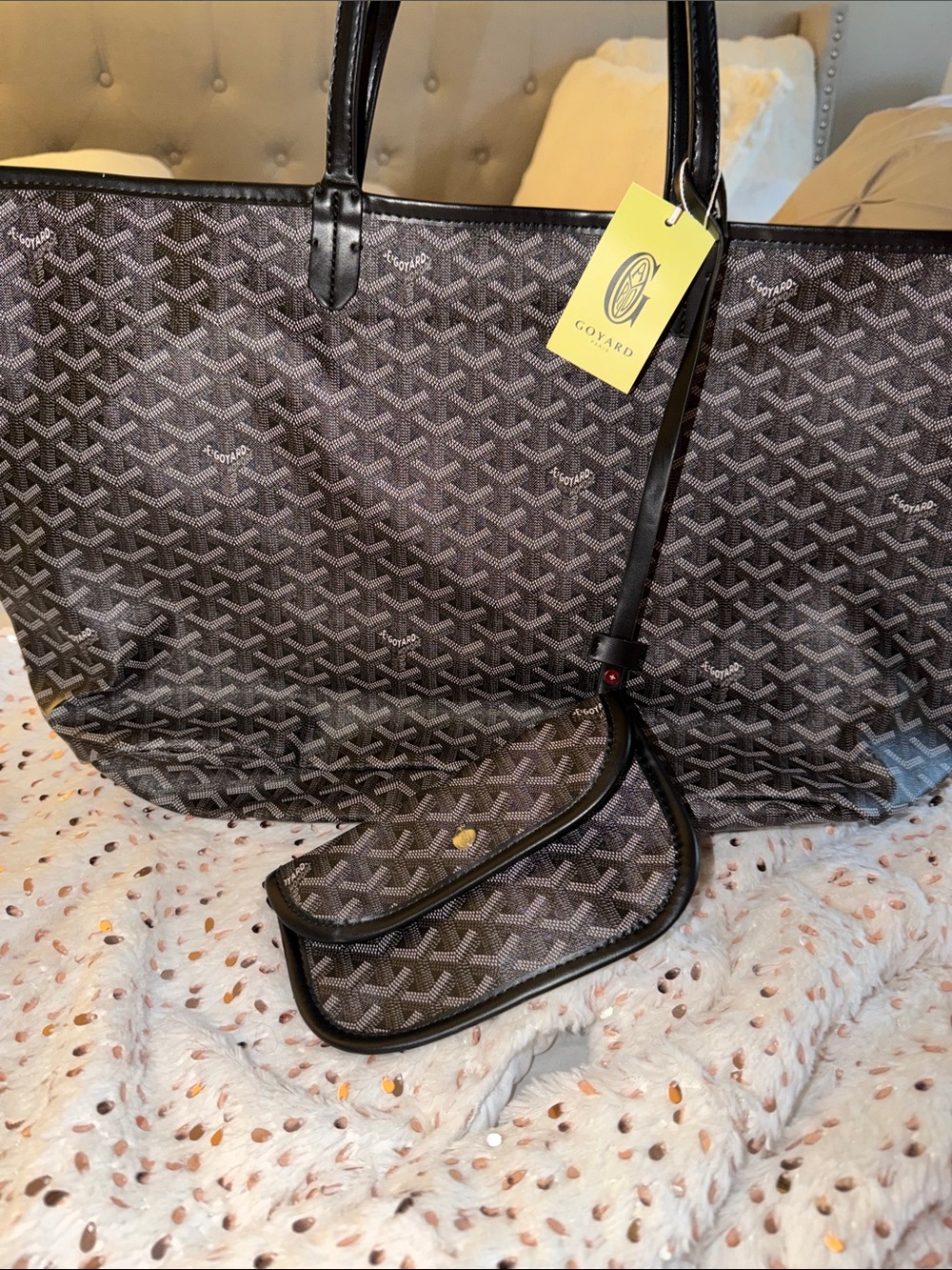 Goyard Black and Gray Goyardine Tote with Pouch - Picture 4 of 7